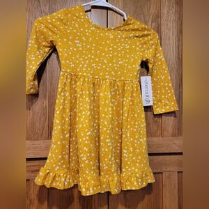 Girls NWT Ruffle Hem Dress Size 5